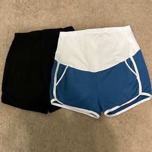Set of 2, maternity shorts